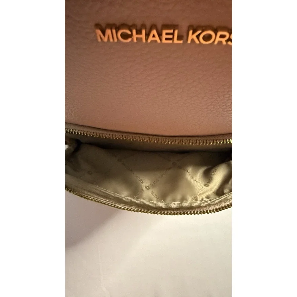 Michael Kors Women's Medium Backpack In Pink GUC Pre-Owned  Adjustable Straps
